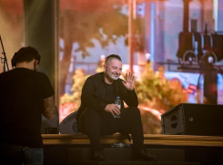 Рэпер Хаски и Вадим Самойлов из «Агаты Кристи» бесплатно выступят в Воронеже 