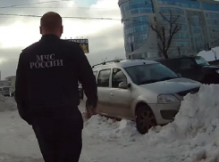 Воронежский автоактивист Шамардин обвинил спасателей в повреждении своей машины 