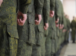 Военных психологов обвинила мать в смерти сына в воронежской части