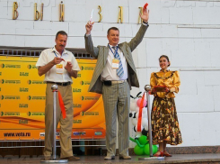 На пути Андрея Маркова на выборах в Госдуму показался  «сбитый лётчик»