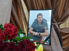 Воронежцы простились с бизнесменом Александром Марковым (ФОТО)