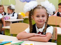 Билайн открыл пункты выдачи символики акции «Дети вместо цветов» фонда «Вера» в Воронеже