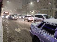 9-балльные пробки образовались в Воронеже из-за метели