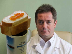 Икорную больницу «подловили» на издевательских бутербродах для пациентов в Воронеже