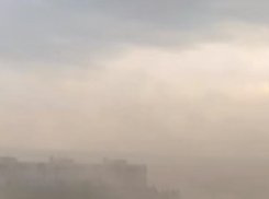 Все полетело: мощный ураган настиг Воронеж