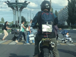 Порядочный воронежский мотоциклист предпочел не скрываться от штрафов