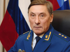 Видный экс-прокурор Воронежской области Николай Шишкин отмечает 67-й день рождения