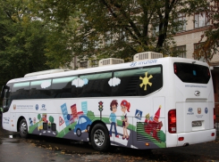 Воронежские школьники на автобусе-тренажере будут учить ПДД