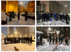 Усиленно, дружно, задорно: как брошенные один на один со стихией воронежцы боролись с её последствиями 