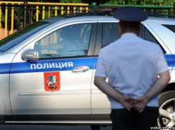 На Кольцовской грабитель напал на мужчину с ножом и отверткой