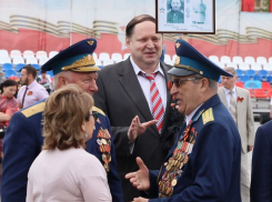 Высшие чиновники и губернатор отстранились от воронежцев на акции «Бессмертный полк»