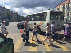 Автомобилисты Воронежа снова жалуются на водителей маршруток 