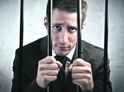 Жадного воронежца заставили заплатить по счетам даже после смерти кредитора