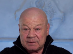 «Дукалису»  подсунули текст об умирающей России - реакцию сняли на видео