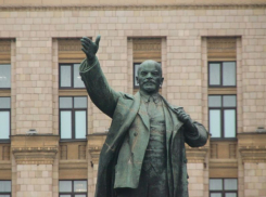 Сносить или не сносить: воронежцы рассказали, нужен ли памятник Ленину в центре города
