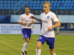 Полузащитник воронежского «Факела» сыграет против Криштиану Роналду