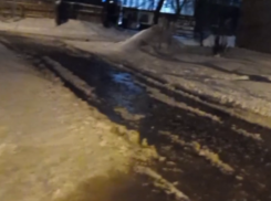 Вонючая и длинная: омерзительный квест устроили коммунальщики для жителей Воронежа