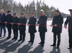 Гусев и Гордеев открыли дорогу в обход Боброва в Воронежской области 