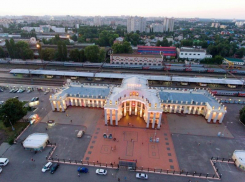 Как выглядит обновленная парковка у главного вокзала Воронежа