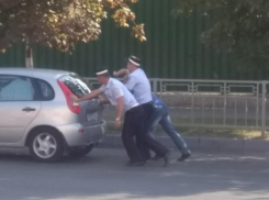 Необычный поступок гаишников попал на фото в Воронеже