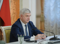 Александр Гусев отказался носить личное оружие после нападения на мурманского губернатора 