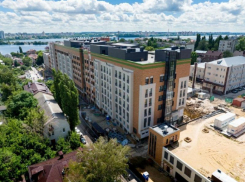 Корпус онкодиспансера за 7 млрд рублей торжественно открыли в Воронеже