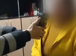 Пьяную автоледи задержали в Воронежской области – опубликовано видео