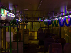 Новогодний троллейбус появился в Воронеже