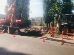 Крупную аварию на водоводе устранили в Советском районе Воронежа