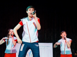 Юный воронежский вокалист стал самым артистичным на фестивале в Питере