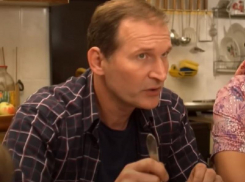 Из-за болезни звезды «Сватов» отменили спектакль в Воронеже