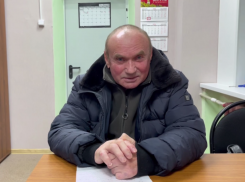 Воронежец, едва не отправивший 5 млн рублей аферистам, записал видеообращение 
