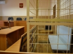 В Воронежской области полицейские задержали мужчину, который хотел скрыться от суда 