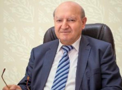 Календарь событий: сегодня своё 75-летие отмечает доктор биологических наук и профессор Валерий Артюхов