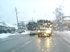 Адепт «Форсажа» устроил опасные гонки на дороге в Воронеже