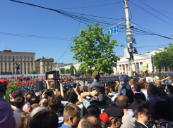 На Параде Победы в Воронеже образовалась сильная давка