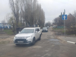  Затор из нарушителей сфотографировали рядом с ГИБДД в Воронеже 