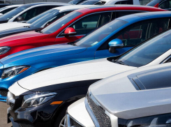 Новые иномарки появились в автопарке мэрии Воронежа 