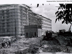 Воронежцам показали, как строили главный корпус ВГУ