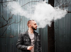 Воронежские депутаты бросили вызов несовершеннолетним вейперам