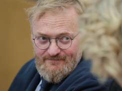 «Быдло-гопниками» назвал фанатов «Факела» депутат Госдумы