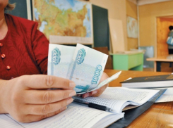 В Воронеже в детских садах и школе с родителей незаконно брали деньги