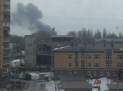 Испугавший воронежцев огромный столб чёрного дыма в Шилово объяснили в МЧС