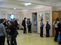 Воронежские школьники при помощи шариковых ручек травмировали своих одноклассников