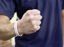 Чтобы отрезвить собутыльника житель Воронежской области сломал ему челюсть