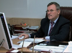 Владимир Рохмистров передал воронежскому правительству привет в духе бывшего начальника УФСБ