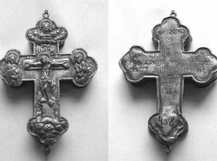 Крест с частицей Ризы Господней и мощами святых угодников прибывает в Воронеж