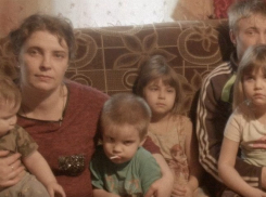 Больная раком многодетная мать из Воронежской области получила новый дом от фонда «+7»