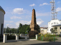 Ученый в Воронеже призвал спасти исторический пилон от разрушения