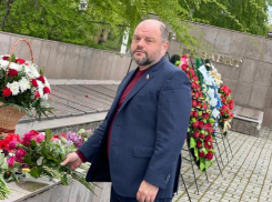 Воронежский депутат искренне рассказал о героическом дедушке, защищавшем Родину от фашистов